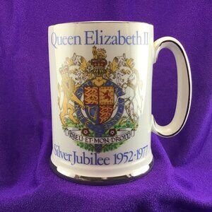 Queen Elizabeth II Silver Jubilee Beer Mug Tankard Oversized Big Coffee Mug 1977
